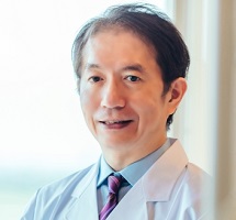 院長　南 敬介